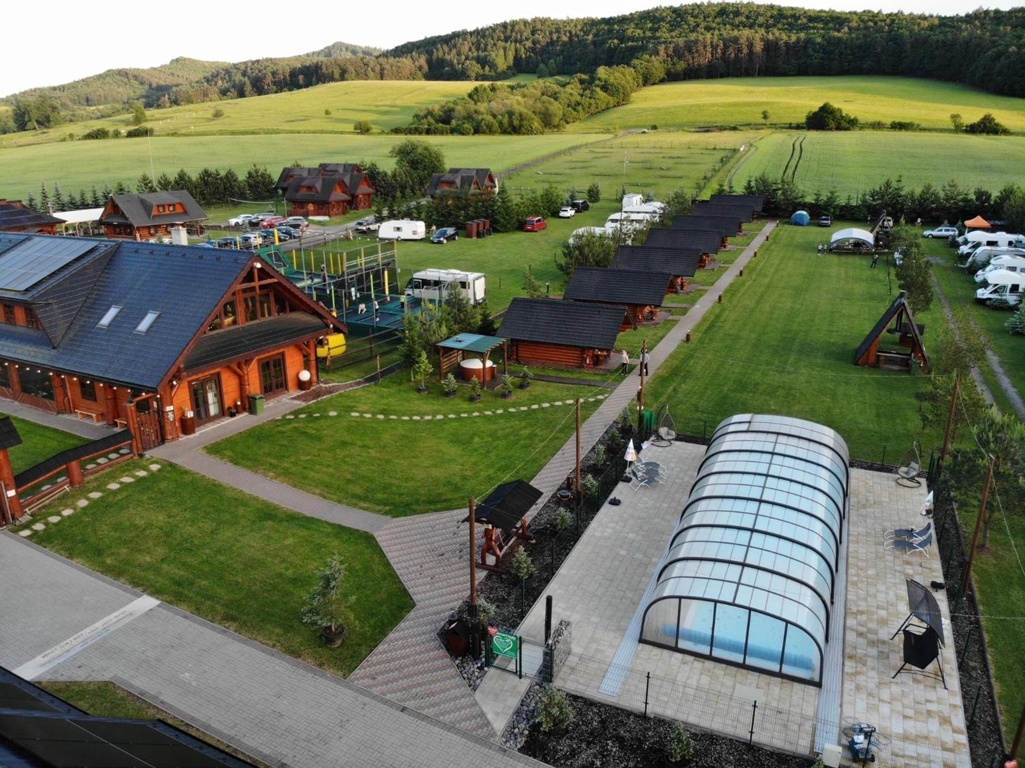 Ubytovanie Koliba Pacho - Zrub Jolanka Prievidza Exterior foto